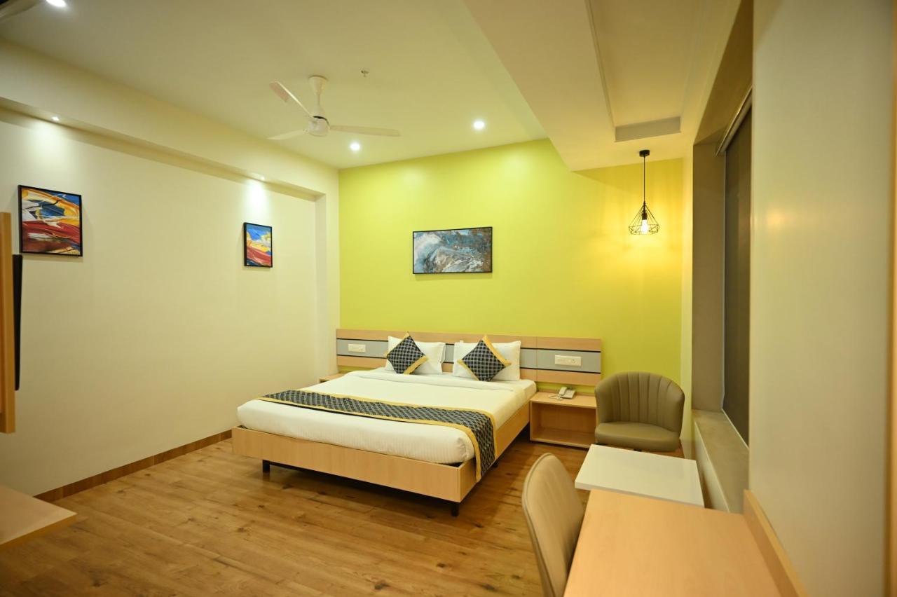 Hotel City Centre Latur Bagian luar foto